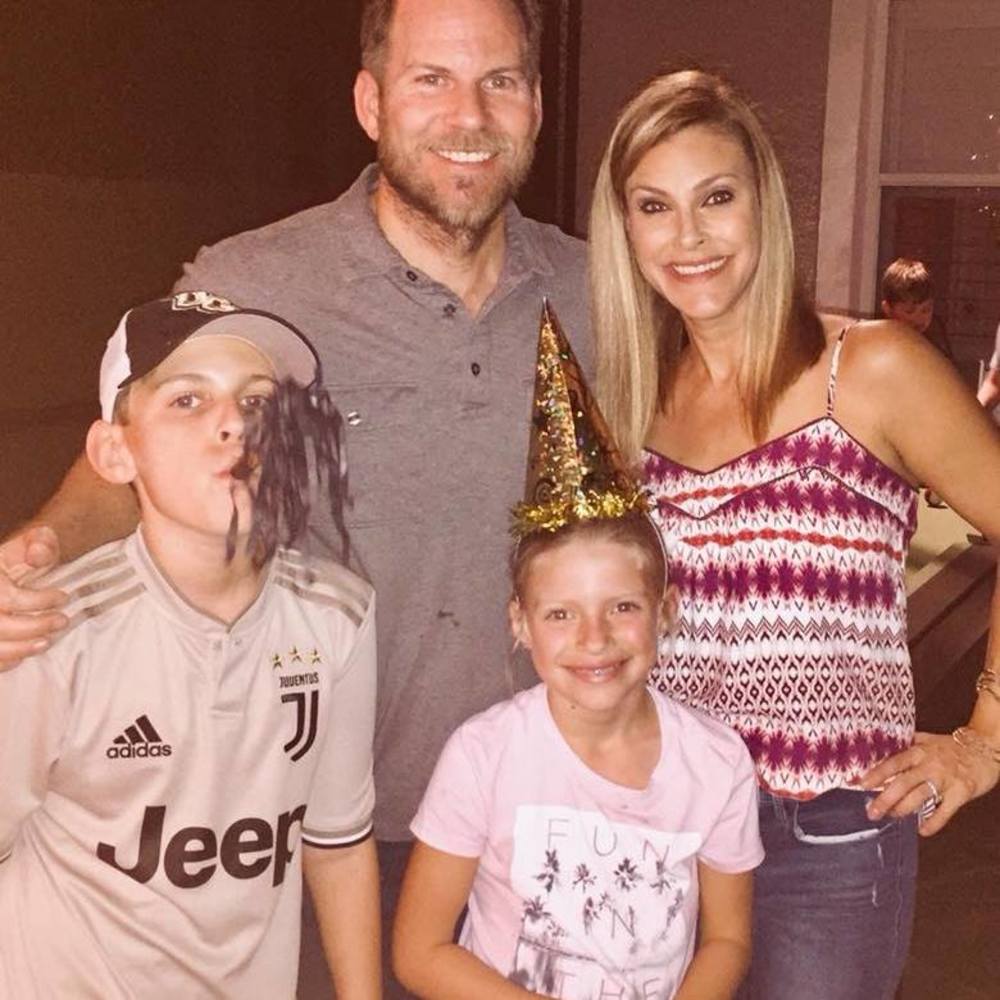 Meet your Posher, Dina